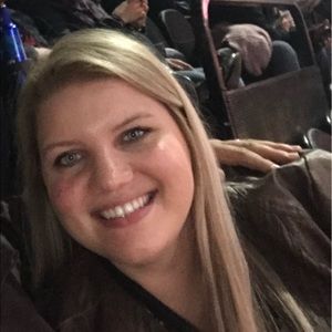 Meet your Posher, Melissa